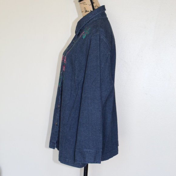 Liz & Me Blue Denim Button Up Long Sleeve Shirt Embroidered Flowers Womens XL/1X - Picture 3 of 9